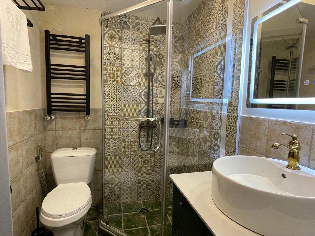 Apart Hotel Console Tbilisi Ngoại thất bức ảnh