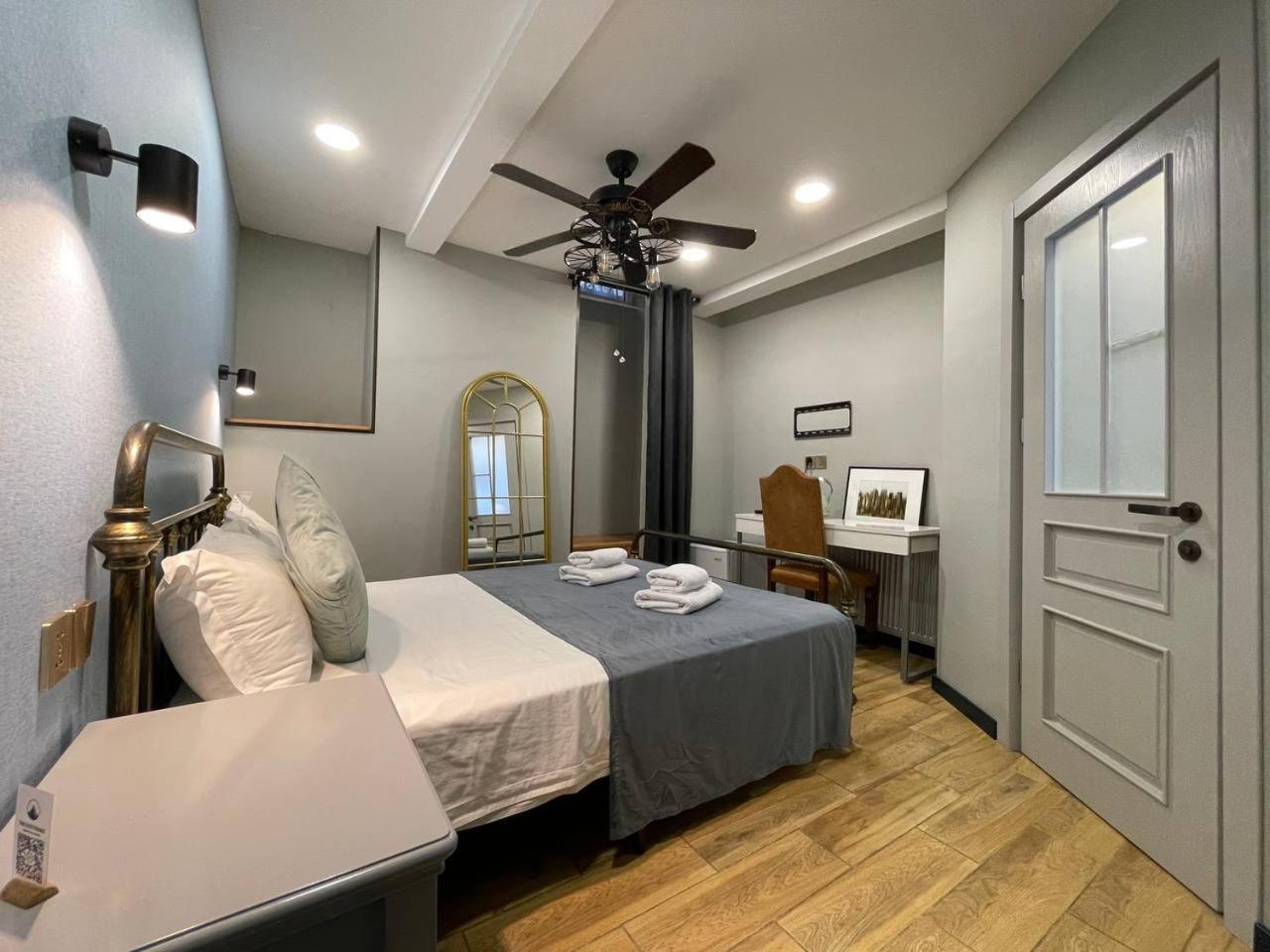 Apart Hotel Console Tbilisi Ngoại thất bức ảnh