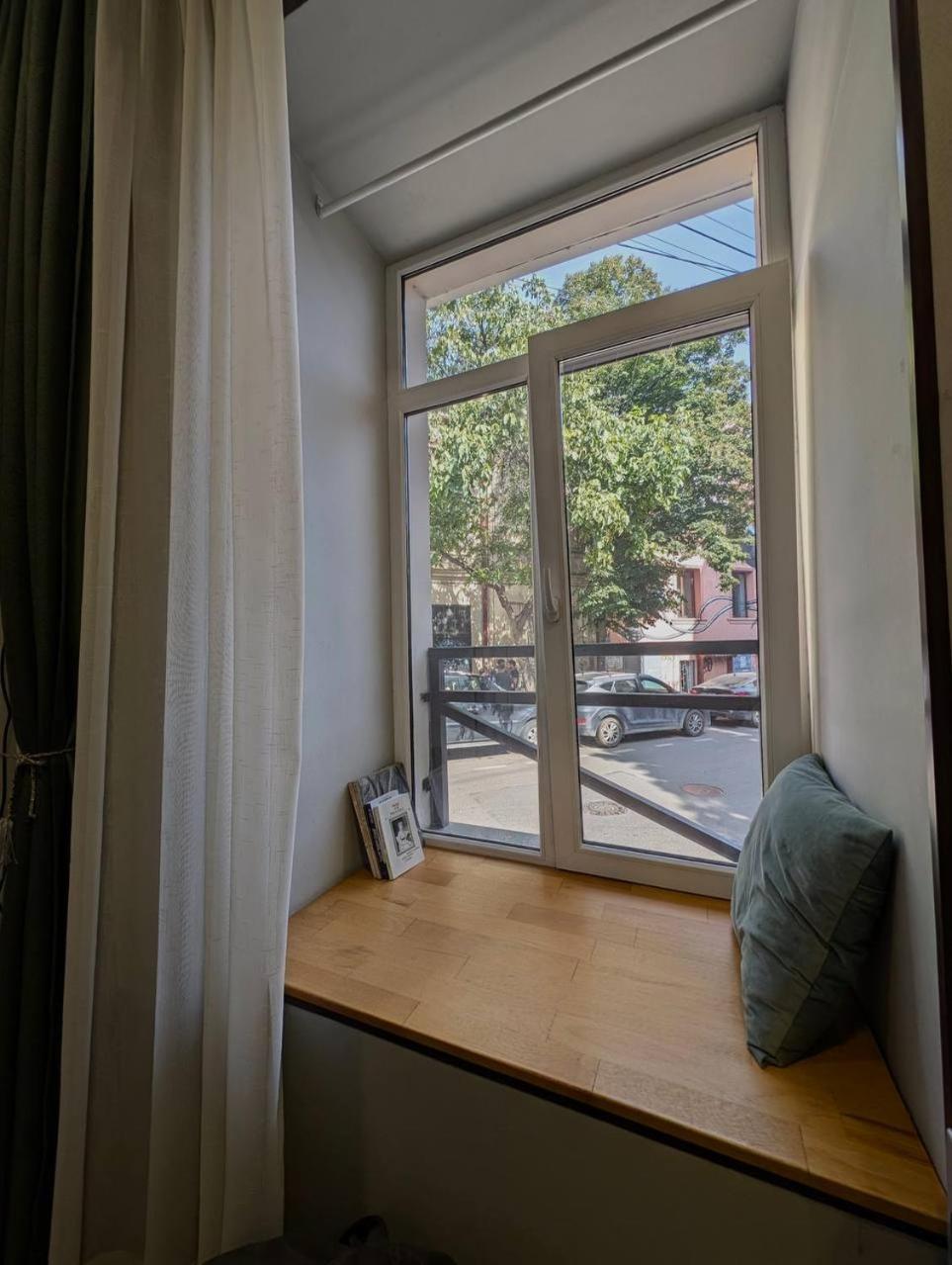 Apart Hotel Console Tbilisi Ngoại thất bức ảnh