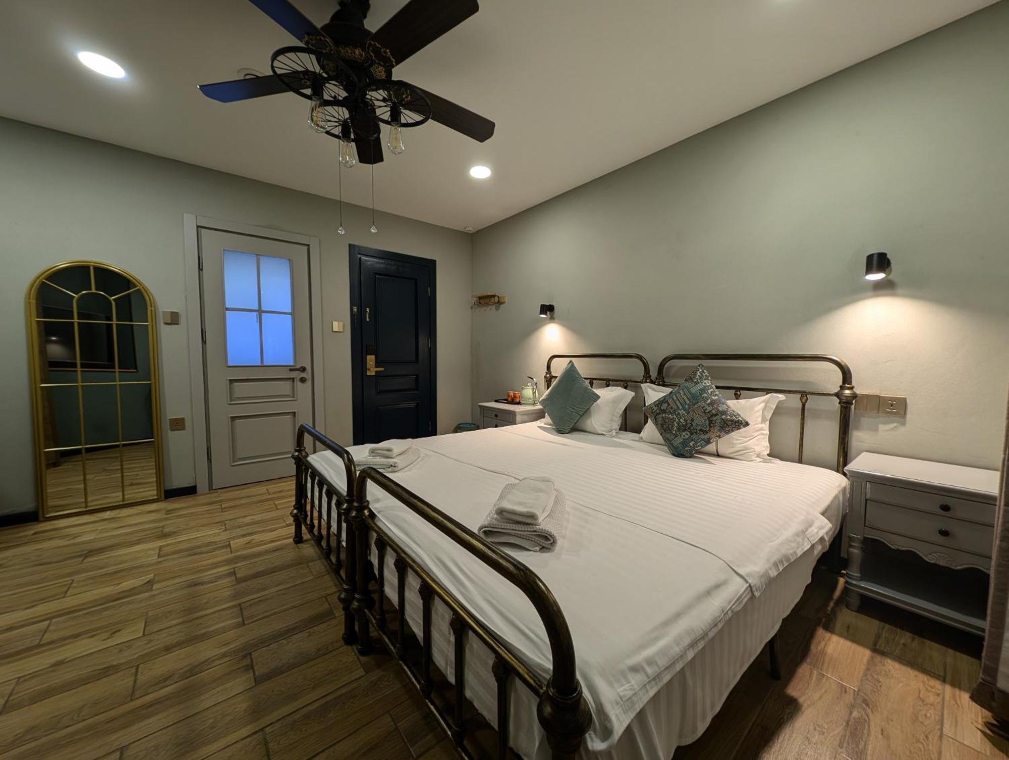 Apart Hotel Console Tbilisi Ngoại thất bức ảnh